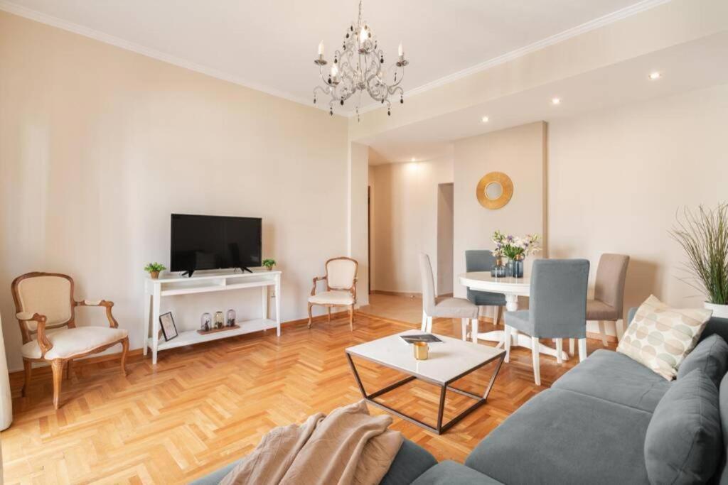 Stylish King Size Bed Apt Steps From Acropolis By Ghh Athens Exterior photo